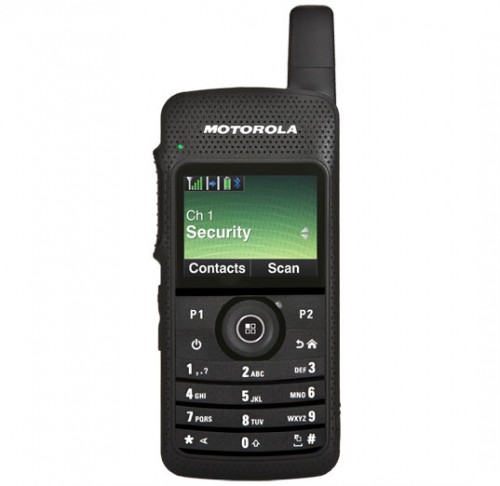 Motorola SL4000 UHF  Цифровая радиостанция  диапазона 403-470  МГц, 1000 каналов памяти, максимальная мощность 2 Вт
