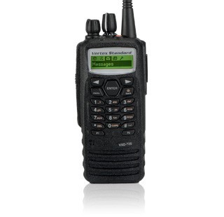 Vertex VXD-720 
Цифровая UHF 2 радиостанция диапазона 450-512 Мгц, 512 канала памяти, максимальная мощность 7,5 Вт

