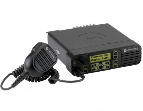 Motorola DM3601 UHF 1 Цифровая автомобильная UHF радиостанция диапазона 403-470 Мгц,  160 каналов памяти, максимальная мощность 40 Вт